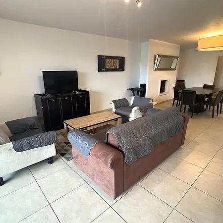 Marina Ile St Martin Joli 4 Pieces Avec Jacuzzi Cap D'agde Appartamento Agde